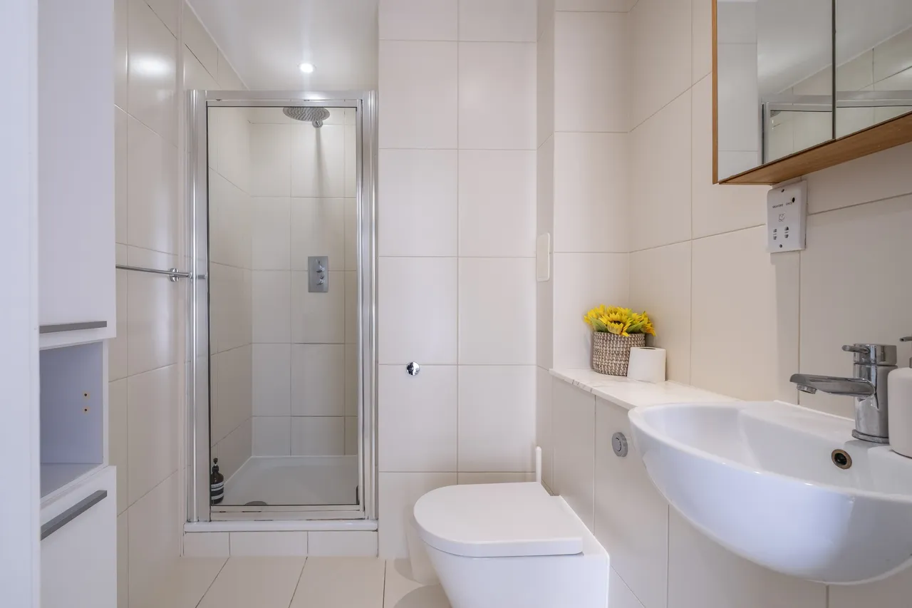 Burston Road, London, SW15, photo 7
