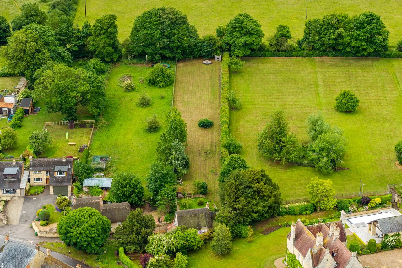 Dag Lane, Stoke Goldington, MK16, photo 6