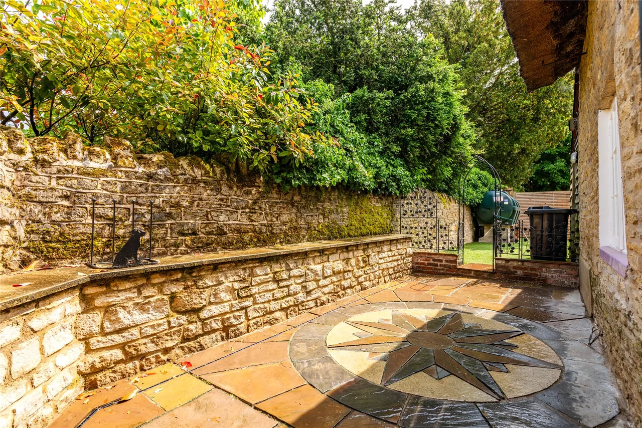 Dag Lane, Stoke Goldington, MK16, photo 17