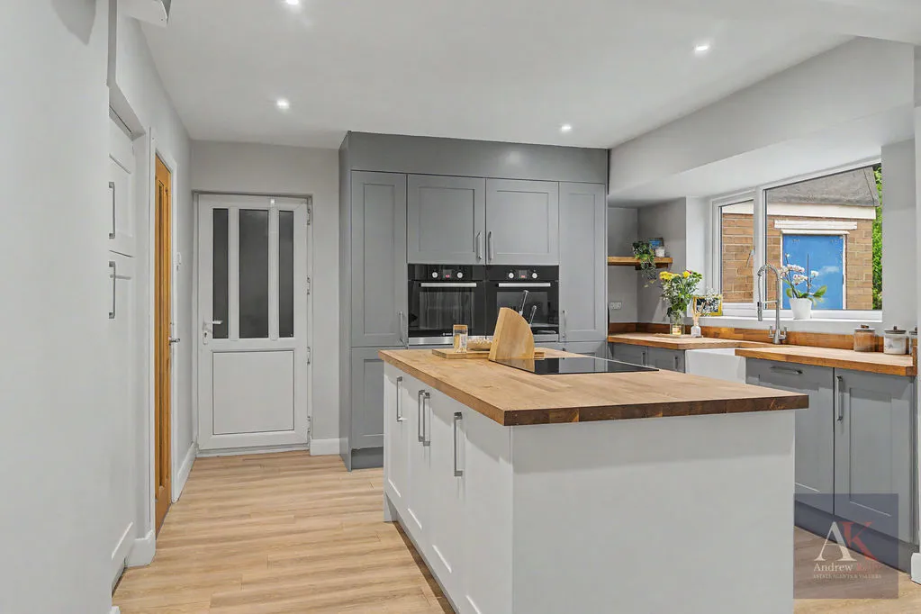 Heald Drive, Rochdale, OL12, photo 7