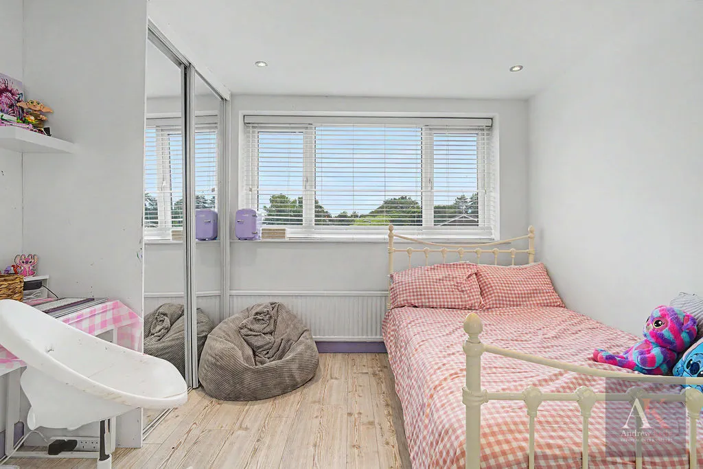 Heald Drive, Rochdale, OL12, photo 15