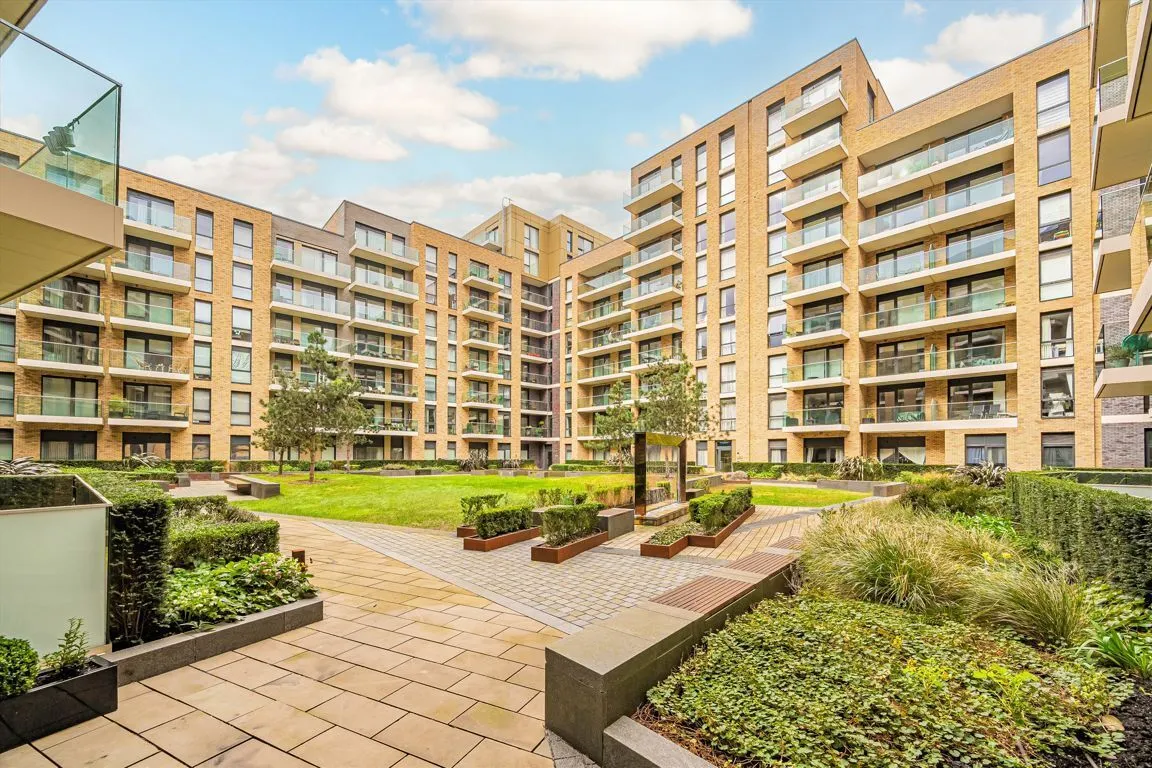 Queenshurst Square, KT2, photo 8