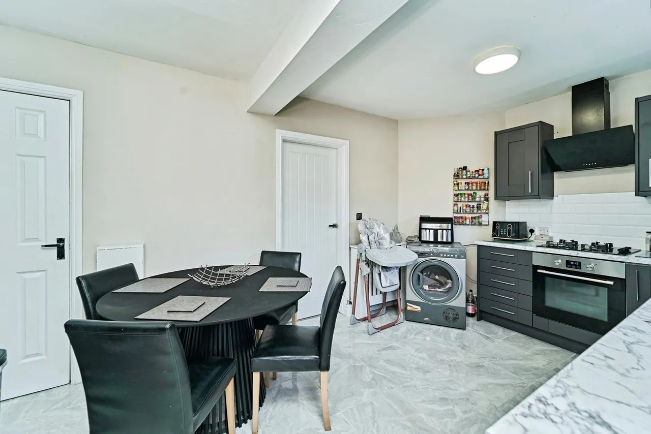 Glastonbury Crescent, Walsall, West Midlands, WS3, photo 6
