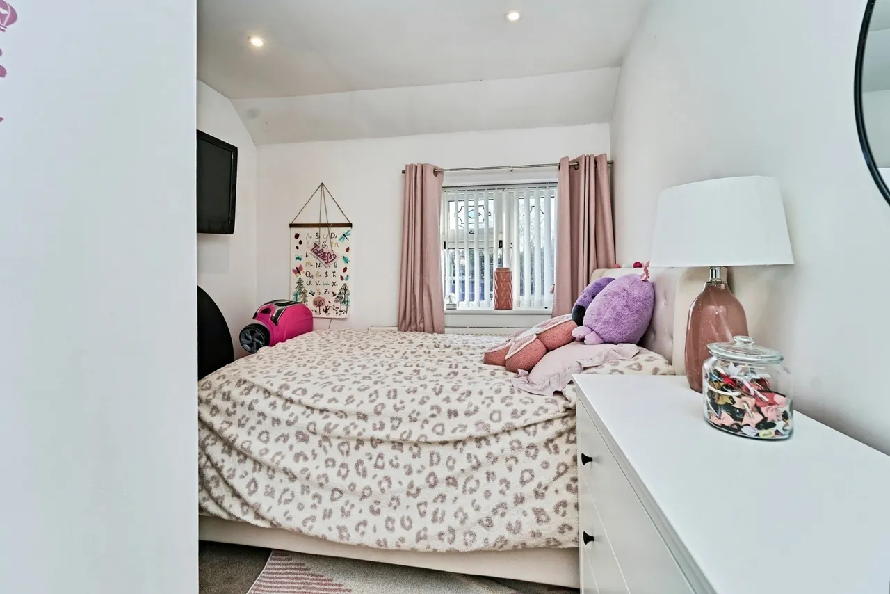 Glastonbury Crescent, Walsall, West Midlands, WS3, photo 12