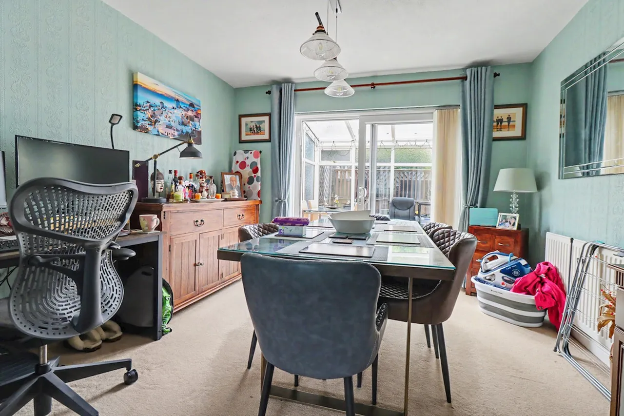 Brownroyd Hill Road, Bradford, BD6, photo 4