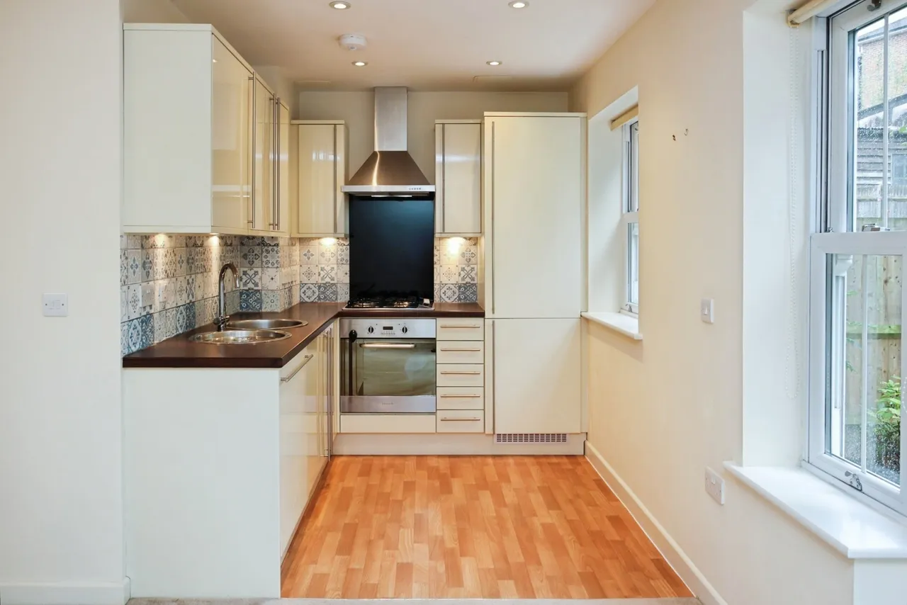 Parsons Place, Tonbridge, TN9, photo 15