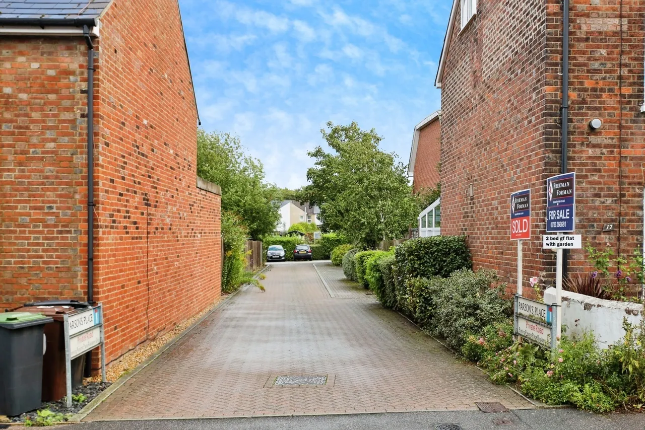 Parsons Place, Tonbridge, TN9, photo 18