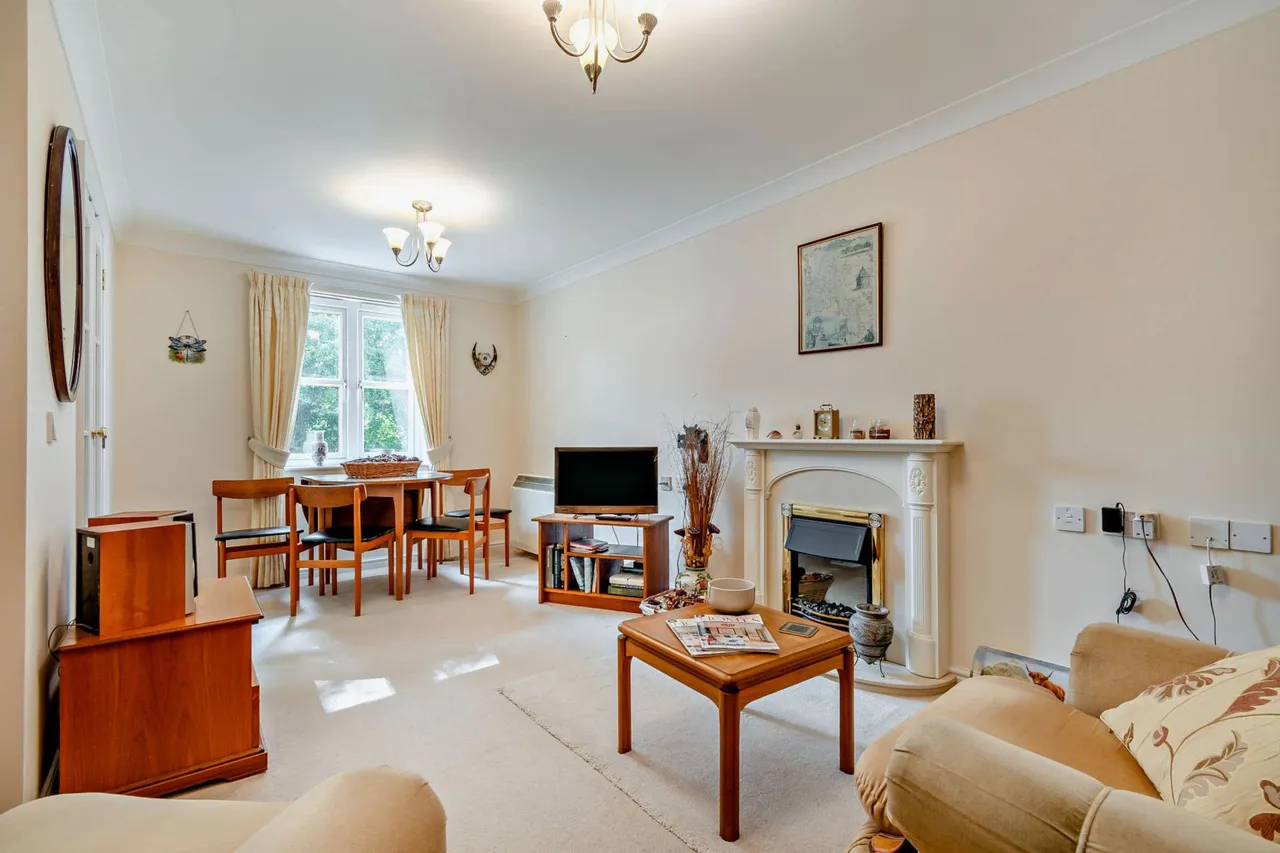 Kingstone Court, Chipping Norton, OX7 5BP, photo 2
