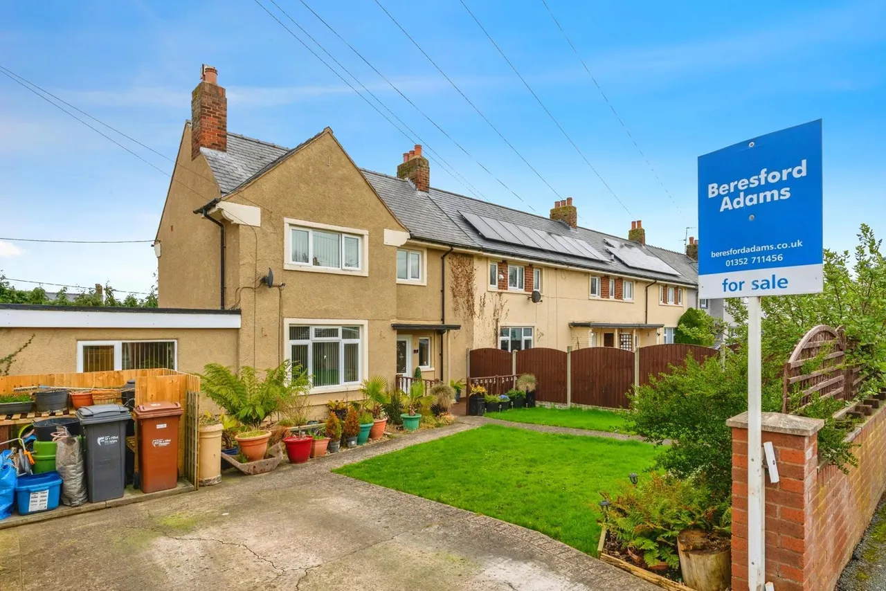 4 bed house for sale, Y Dreflan, Mostyn, CH8