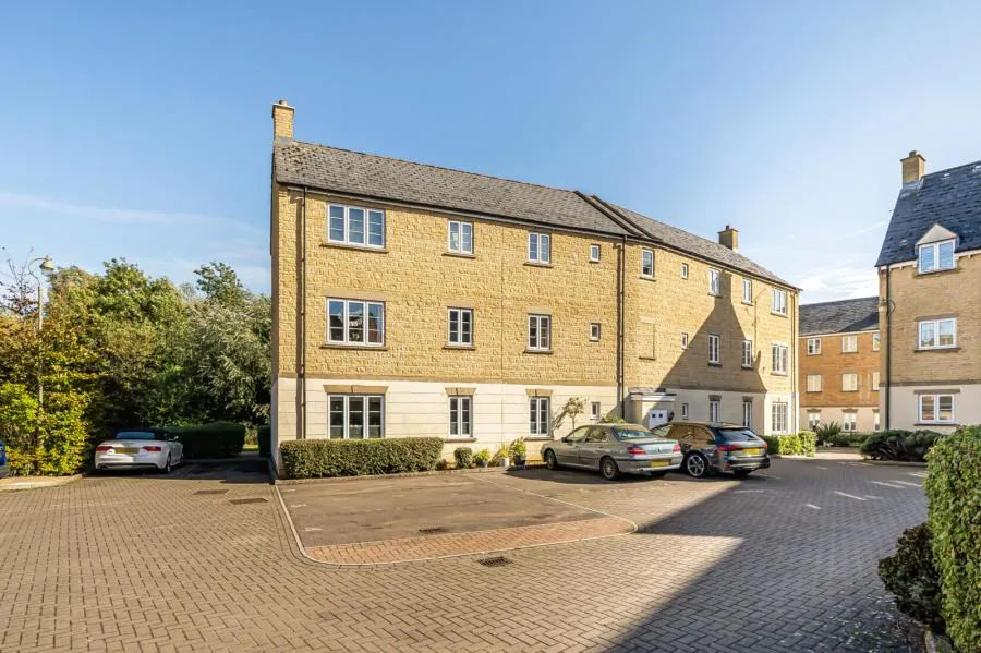 Madley Brook Lane, Witney, OX28, photo 17