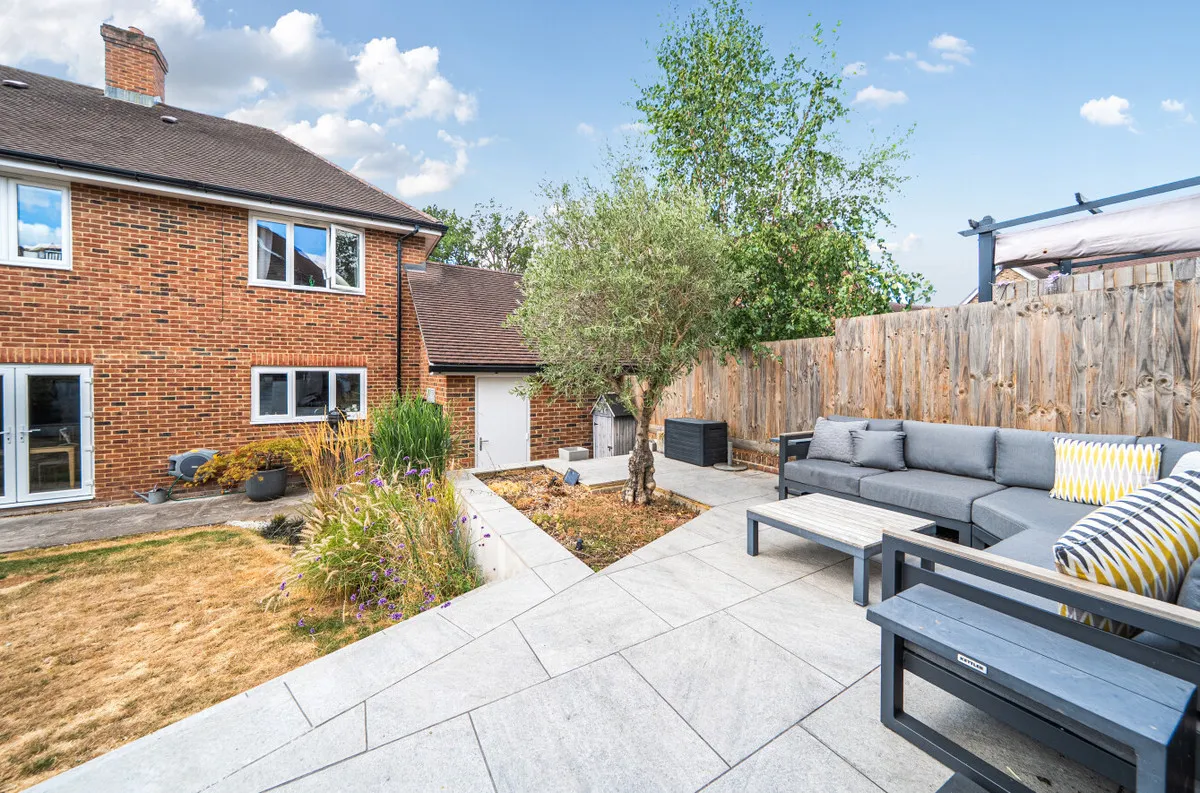 Billingshurst, RH14 9ZT, photo 5