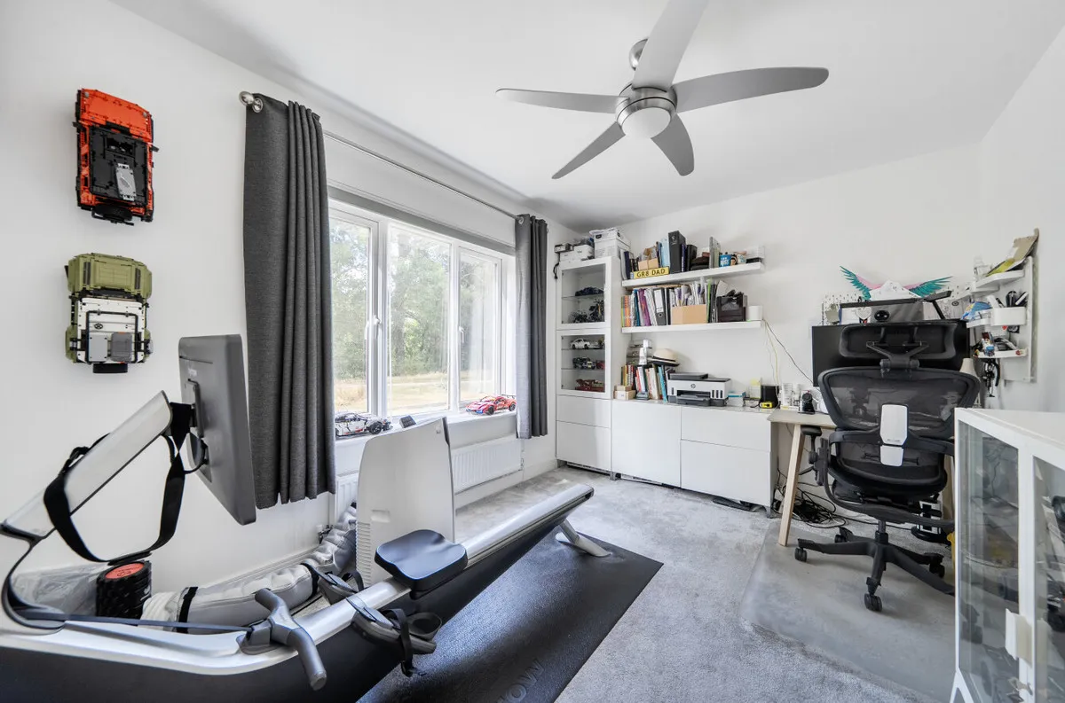 Billingshurst, RH14 9ZT, photo 13