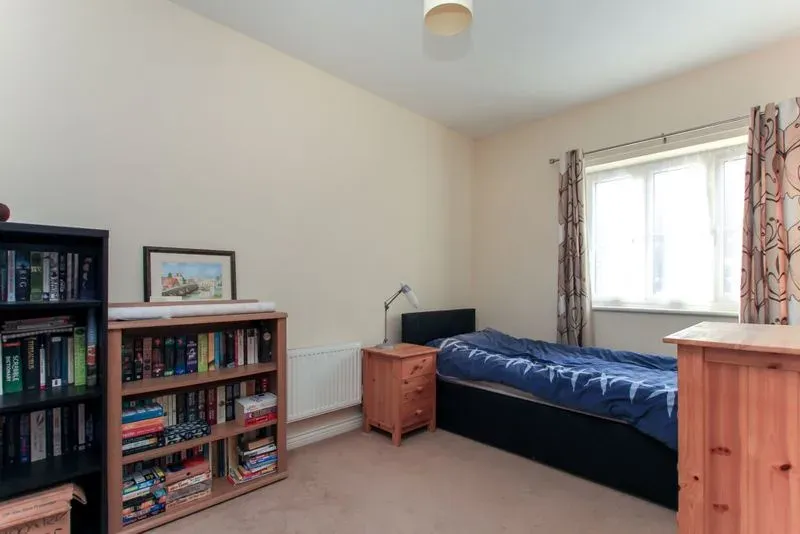 Campbell Lane, Pitstone, Buckinghamshire, LU7 9FT, photo 8