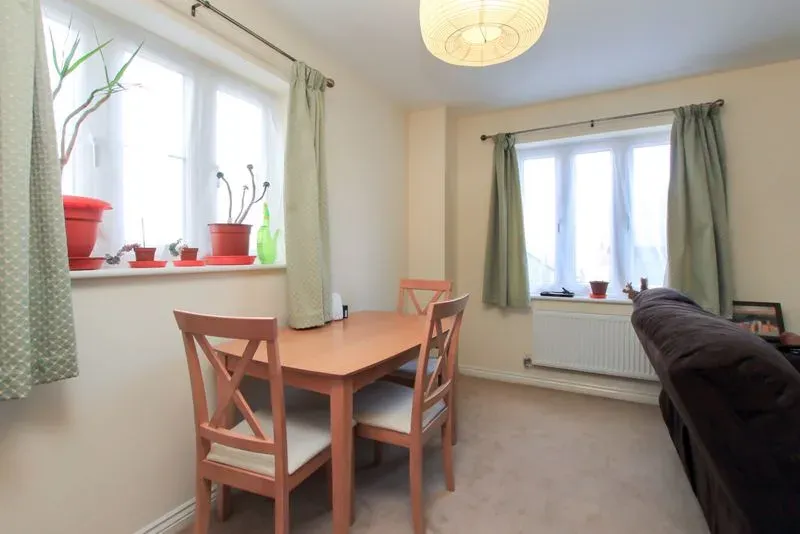 Campbell Lane, Pitstone, Buckinghamshire, LU7 9FT, photo 5