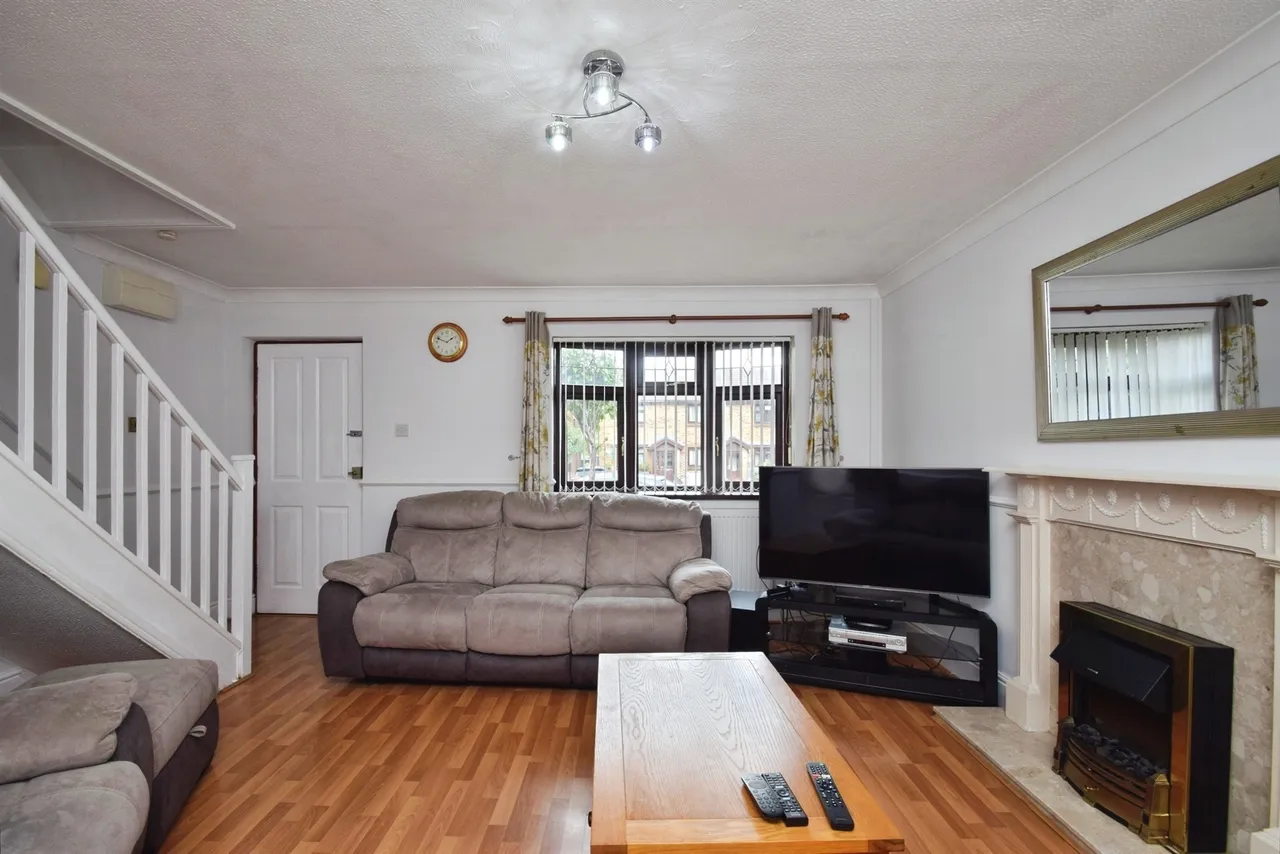 Llys Dol SWANSEA, SA6, photo 5