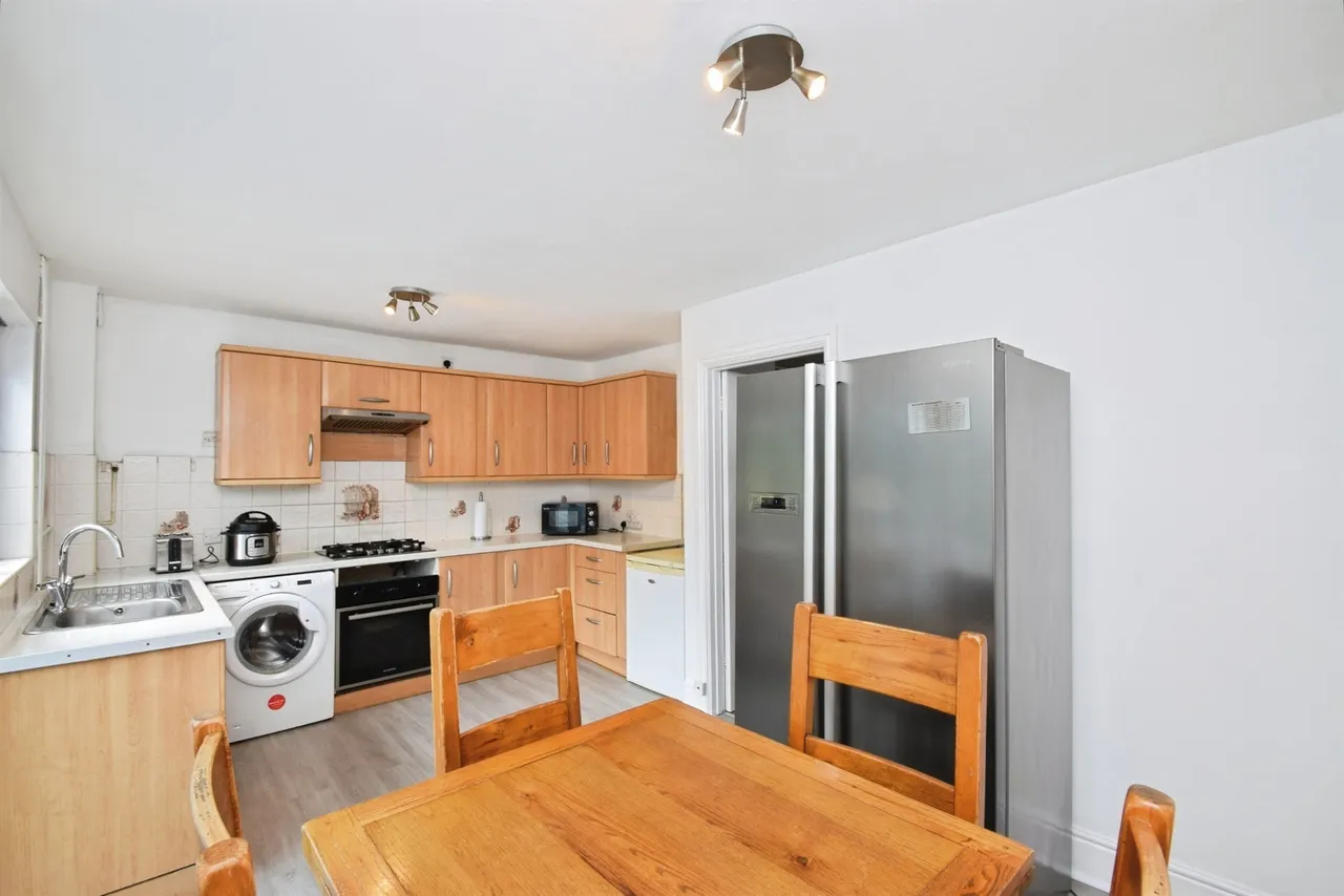 Llys Dol SWANSEA, SA6, photo 7