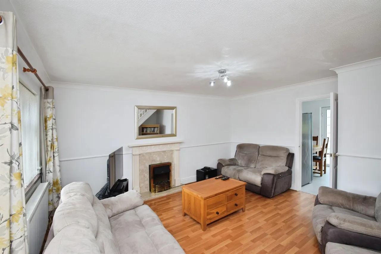 Llys Dol SWANSEA, SA6, photo 3