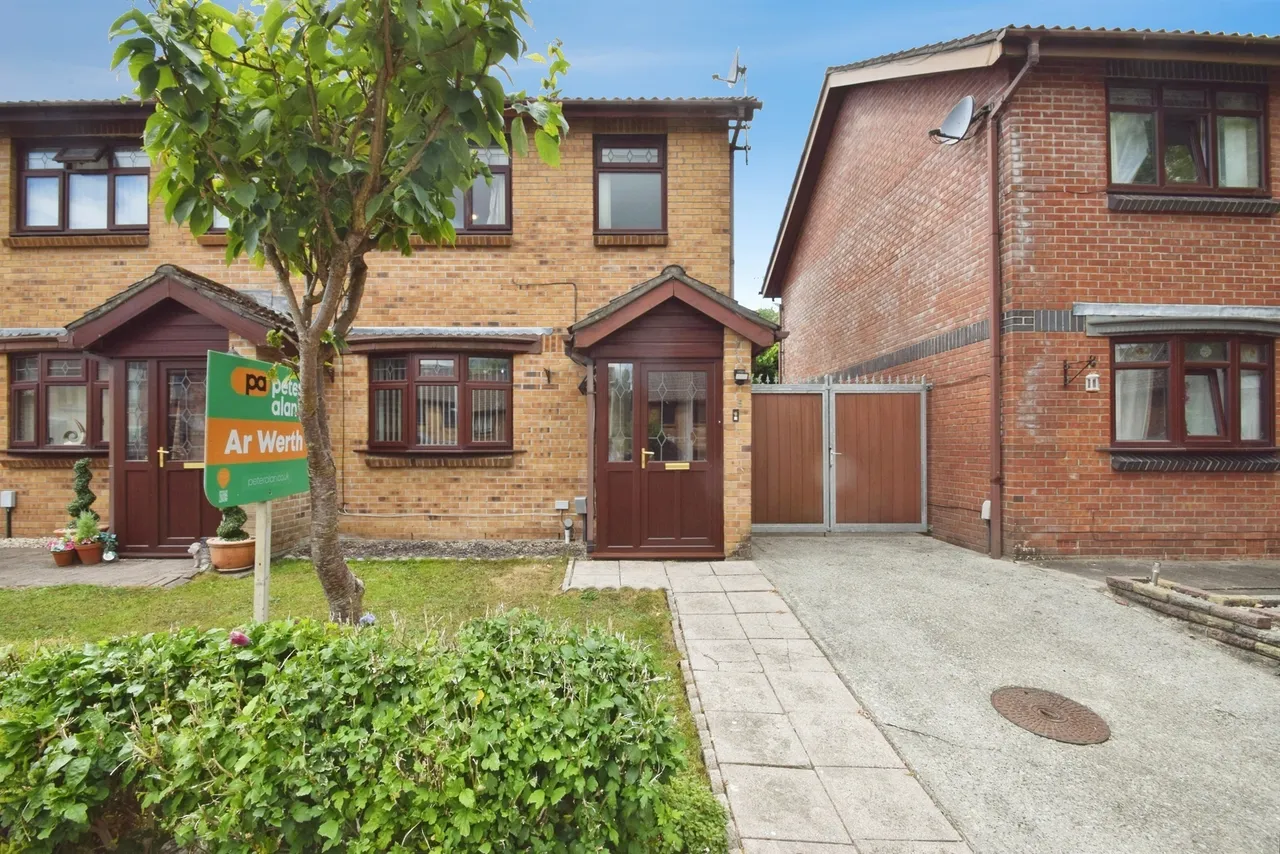 3 bed house for sale, Llys Dol SWANSEA, SA6