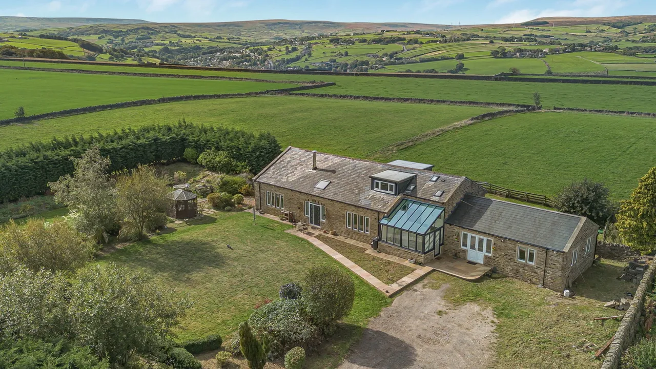 High Lee Lane, Barkisland, HX4, photo 35