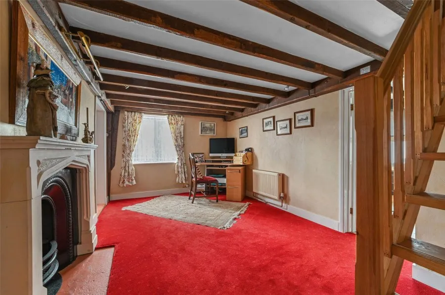 with 4 bedrooms in Sturmer, Haverhill, CB9, photo 7
