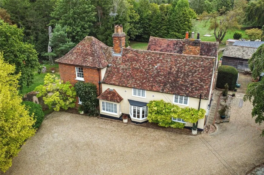 with 4 bedrooms in Sturmer, Haverhill, CB9, photo 15