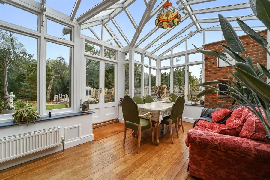 with 4 bedrooms in Sturmer, Haverhill, CB9, photo 6