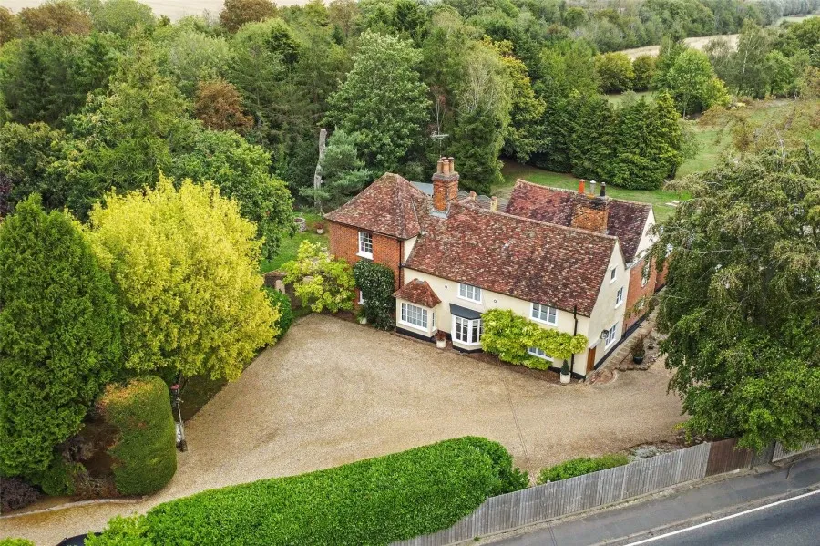 with 4 bedrooms in Sturmer, Haverhill, CB9, photo 16
