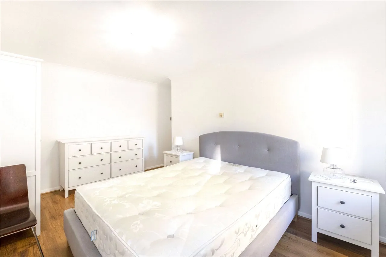 Conant Mews, London, E1, photo 13