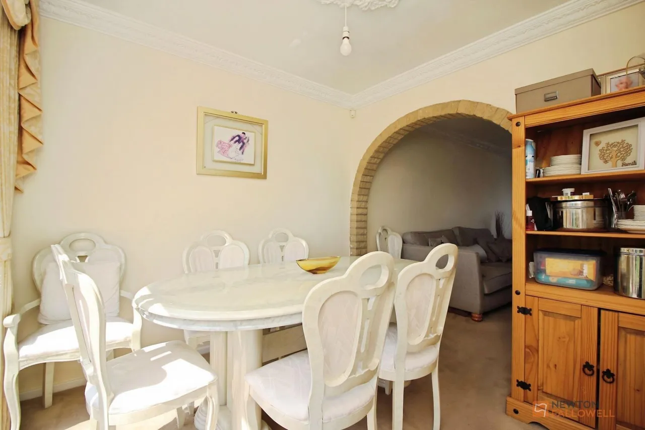 Denegate Avenue, Birstall, LE4, photo 7