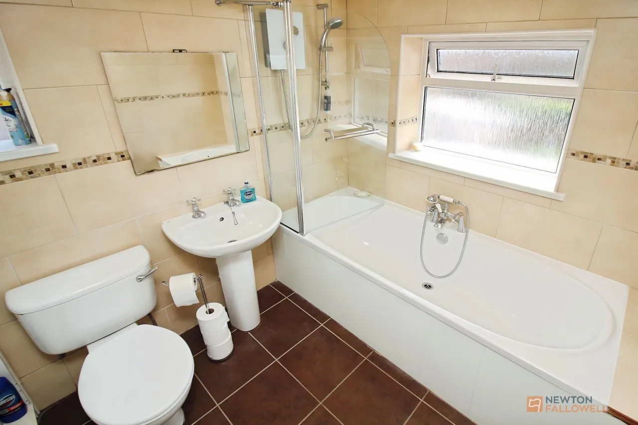 Denegate Avenue, Birstall, LE4, photo 18