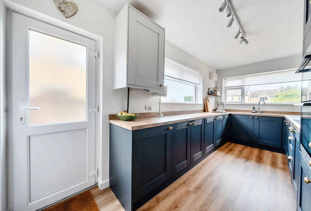 Gretton Road, Gloucestershire, Gotherington, GL52 9QU, photo 5