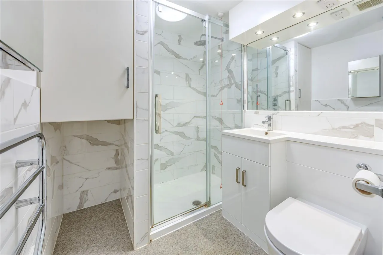 Hornsey Lane, Highgate, N6, photo 11