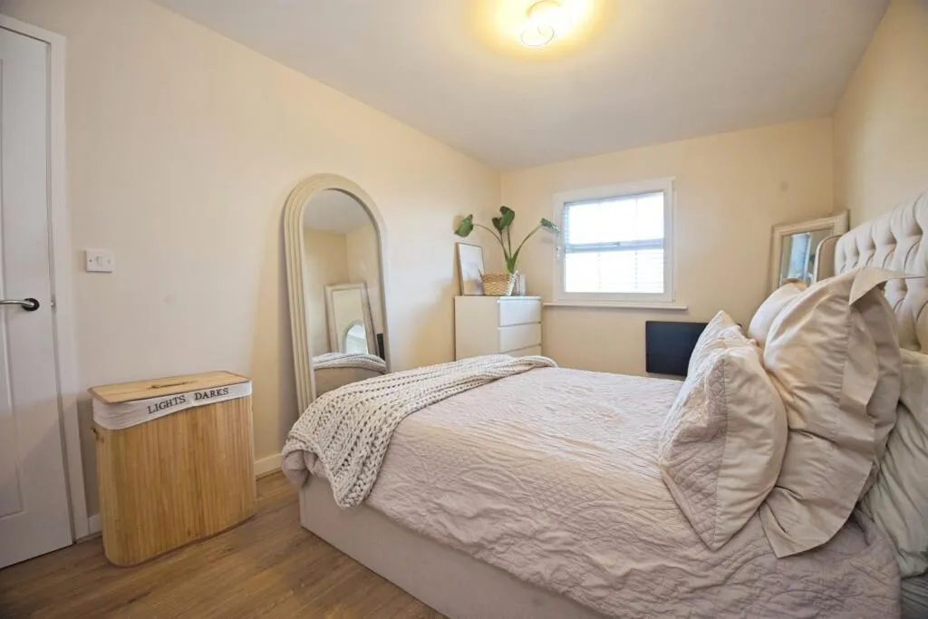 Longacres Bridgend, CF31, photo 10