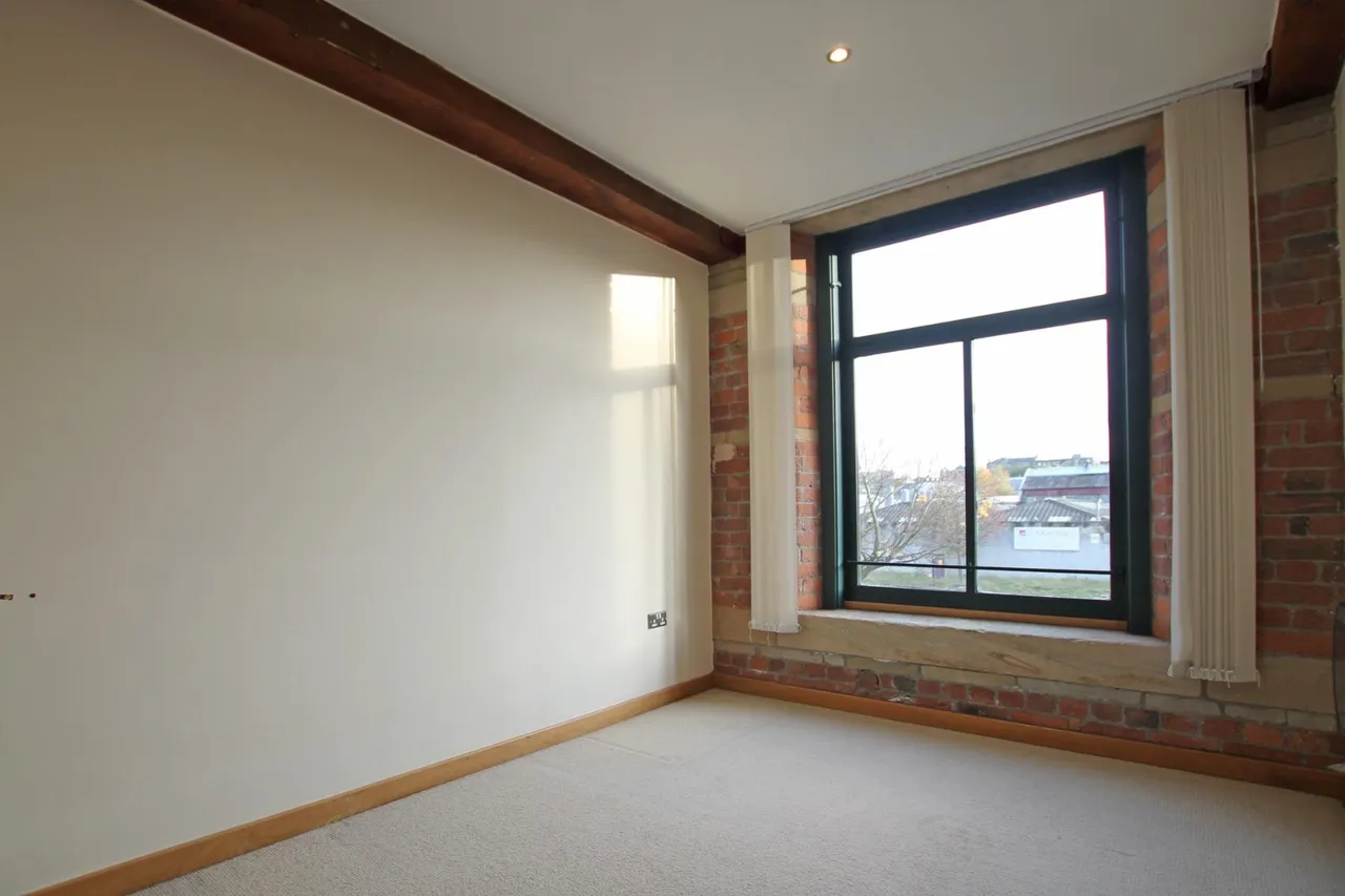 Salts Mill Road, Shipley, BD17, photo 4