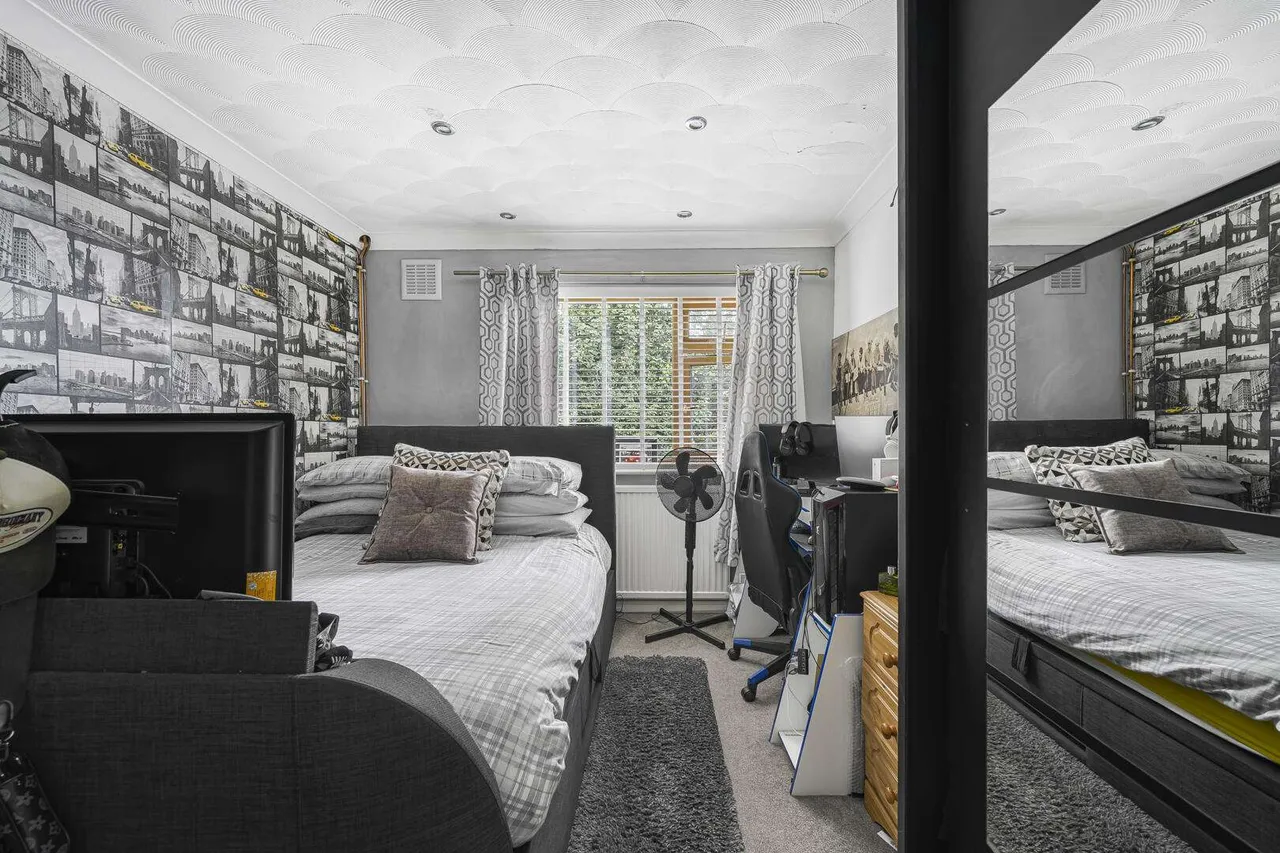 Berkeley Crescent, Dartford, DA1, photo 10