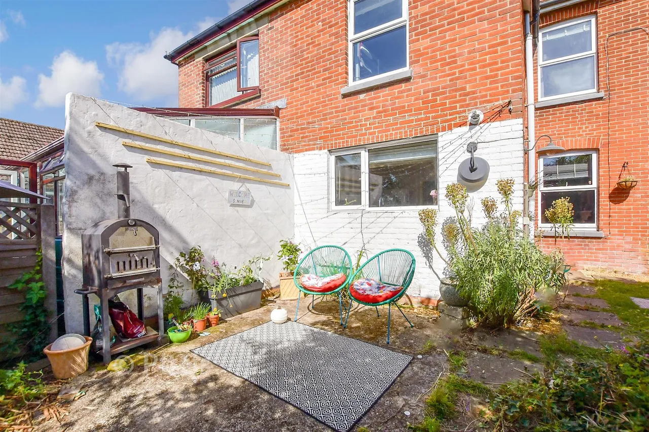Morton Road, Brading, PO36, photo 11