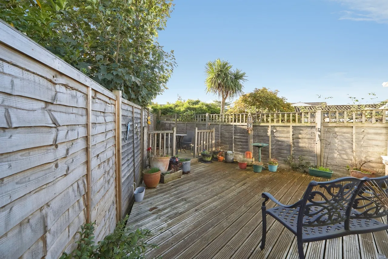 Westfield Close, Yeadon, LS19, photo 4