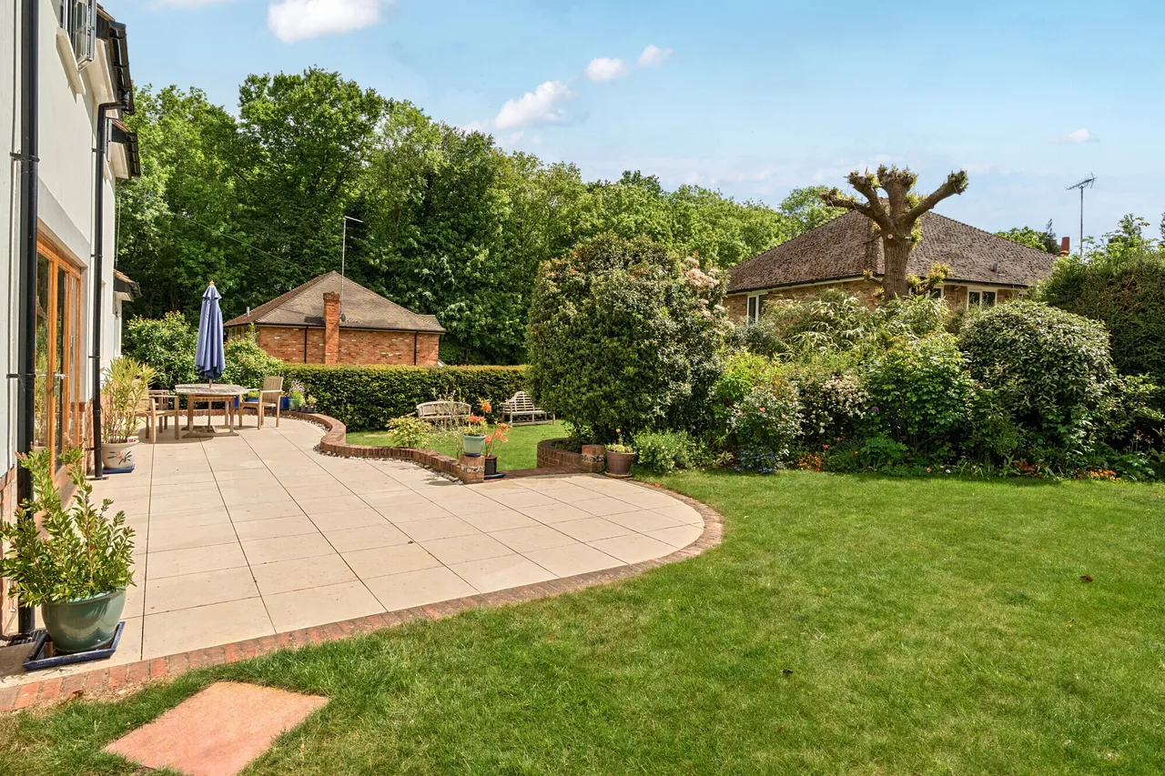 North Park, Gerrards Cross, SL9, photo 2
