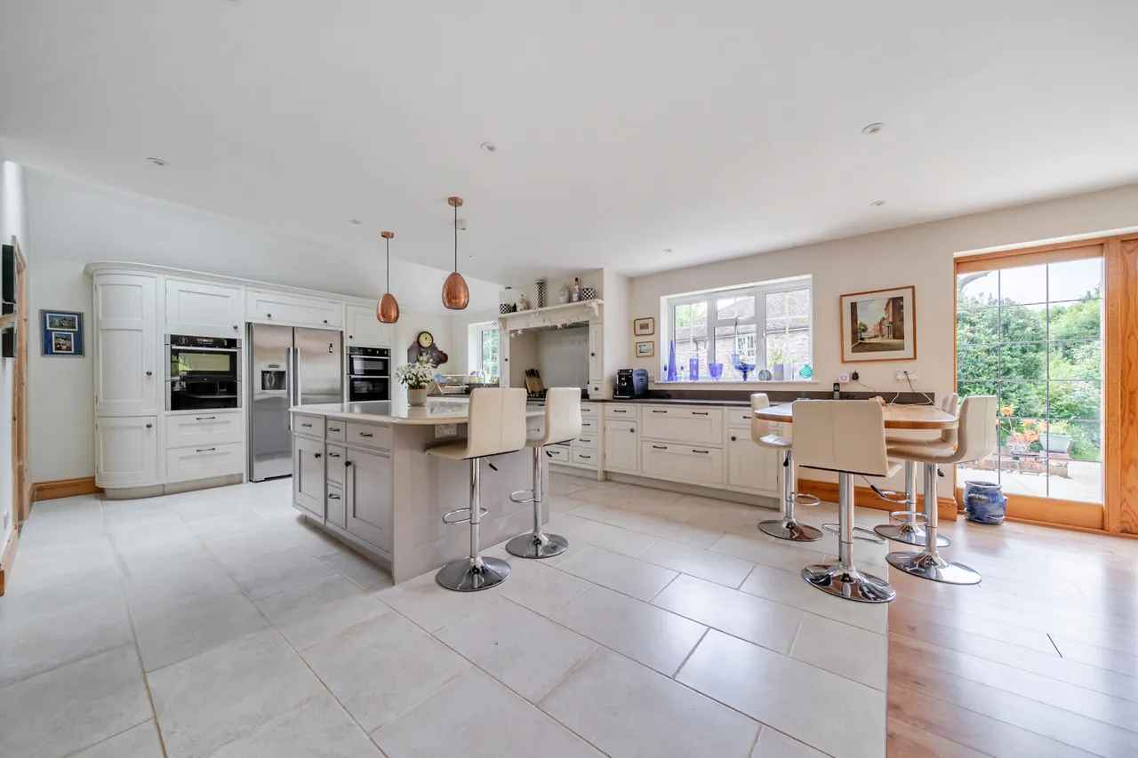 North Park, Gerrards Cross, SL9, photo 12
