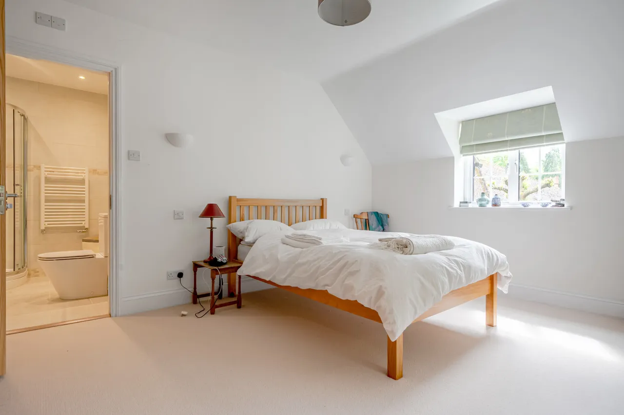 North Park, Gerrards Cross, SL9, photo 11