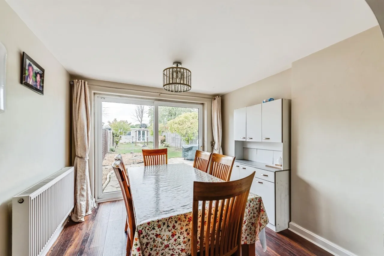 Richmond Road, Swindon, SN2, photo 9