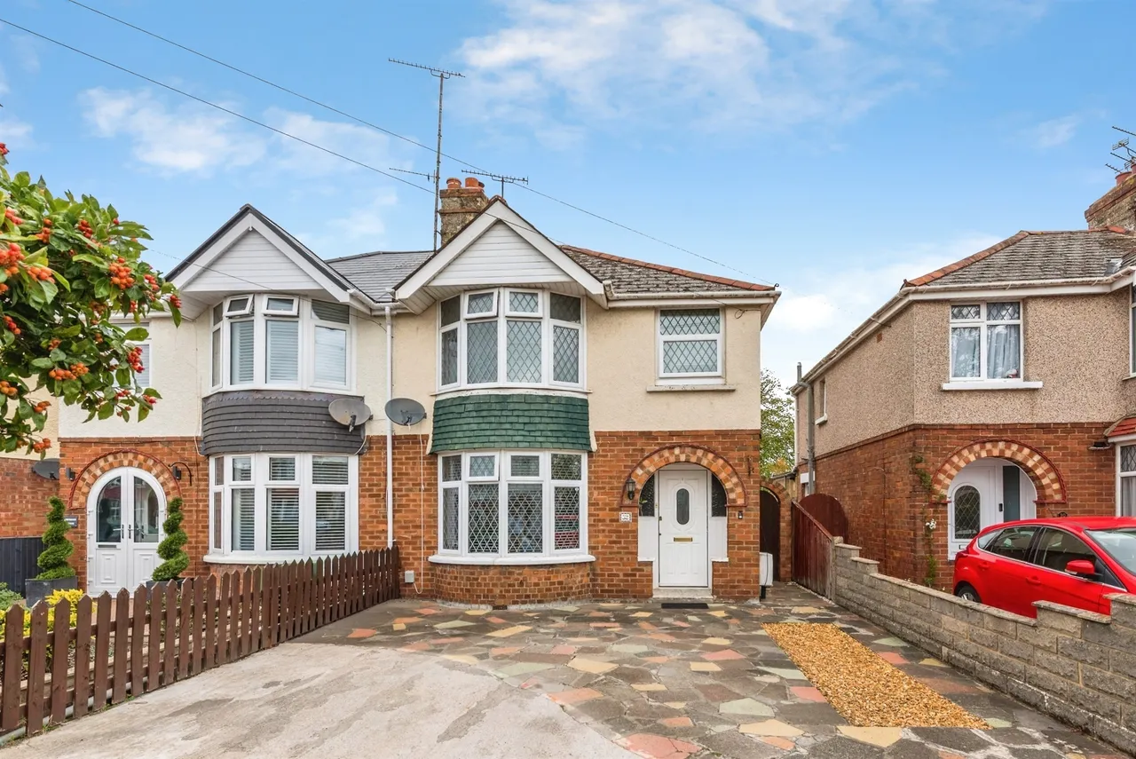 Richmond Road, Swindon, SN2, photo 19