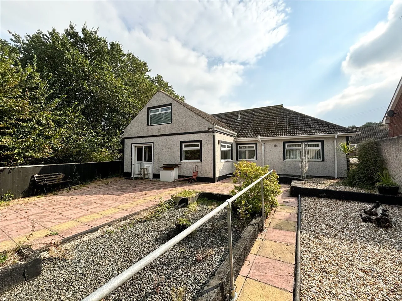 Romilly Crescent, Hakin, SA73, photo 14