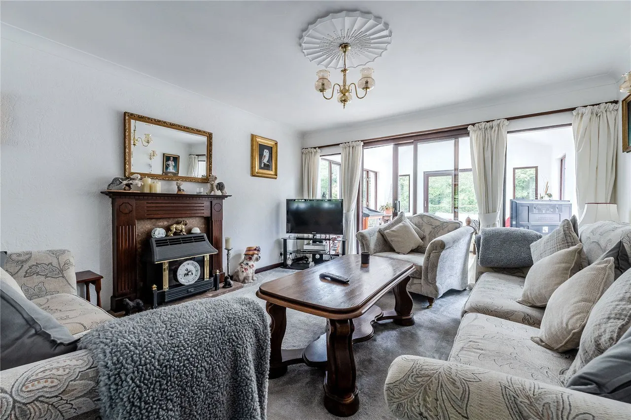 North Road, Brotherton, WF11, photo 13