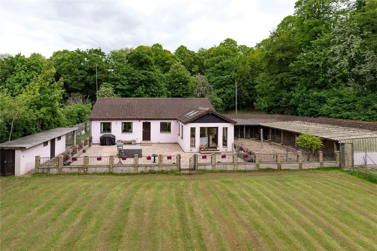 North Road, Brotherton, WF11, photo 19
