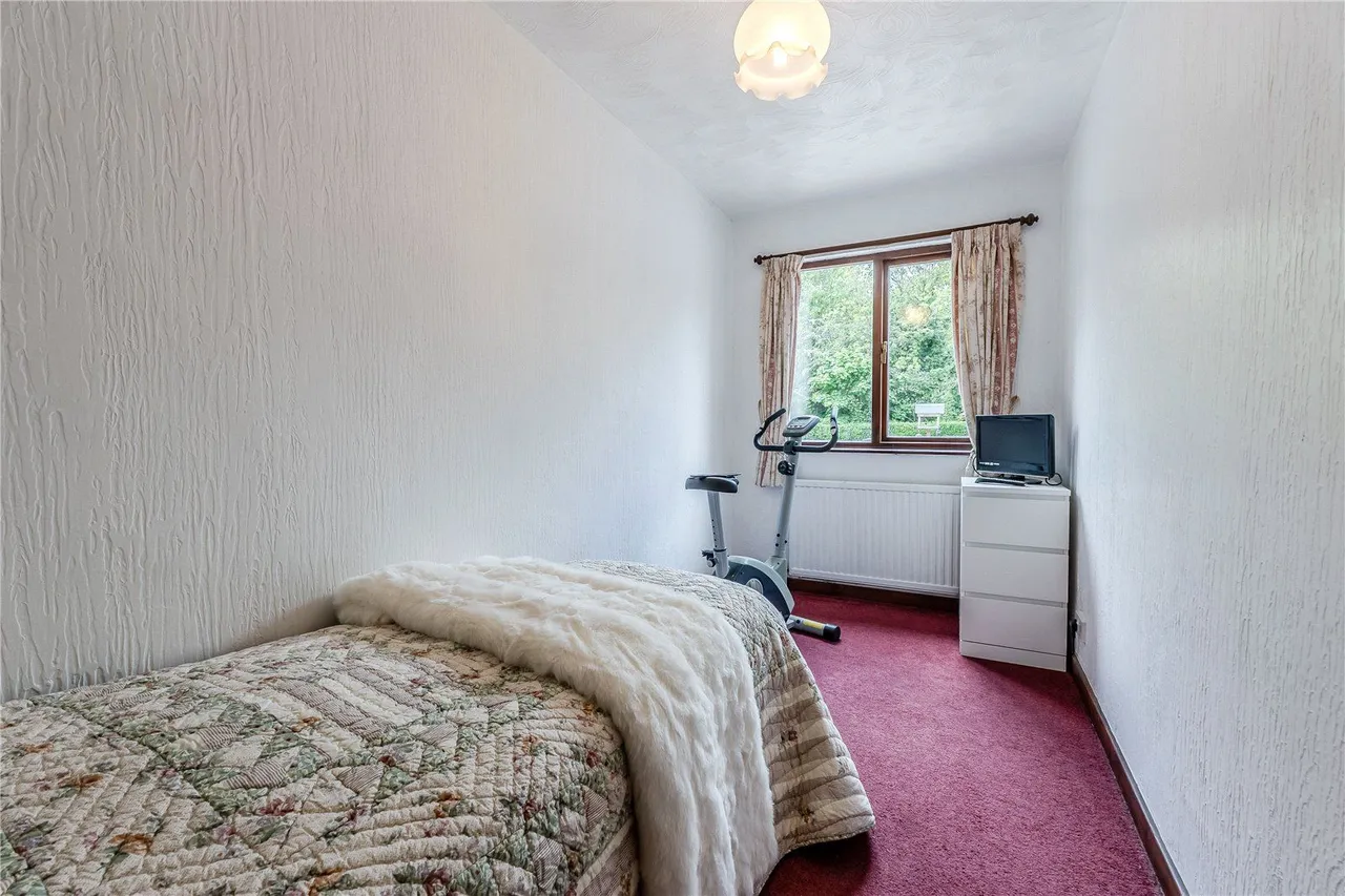 North Road, Brotherton, WF11, photo 16