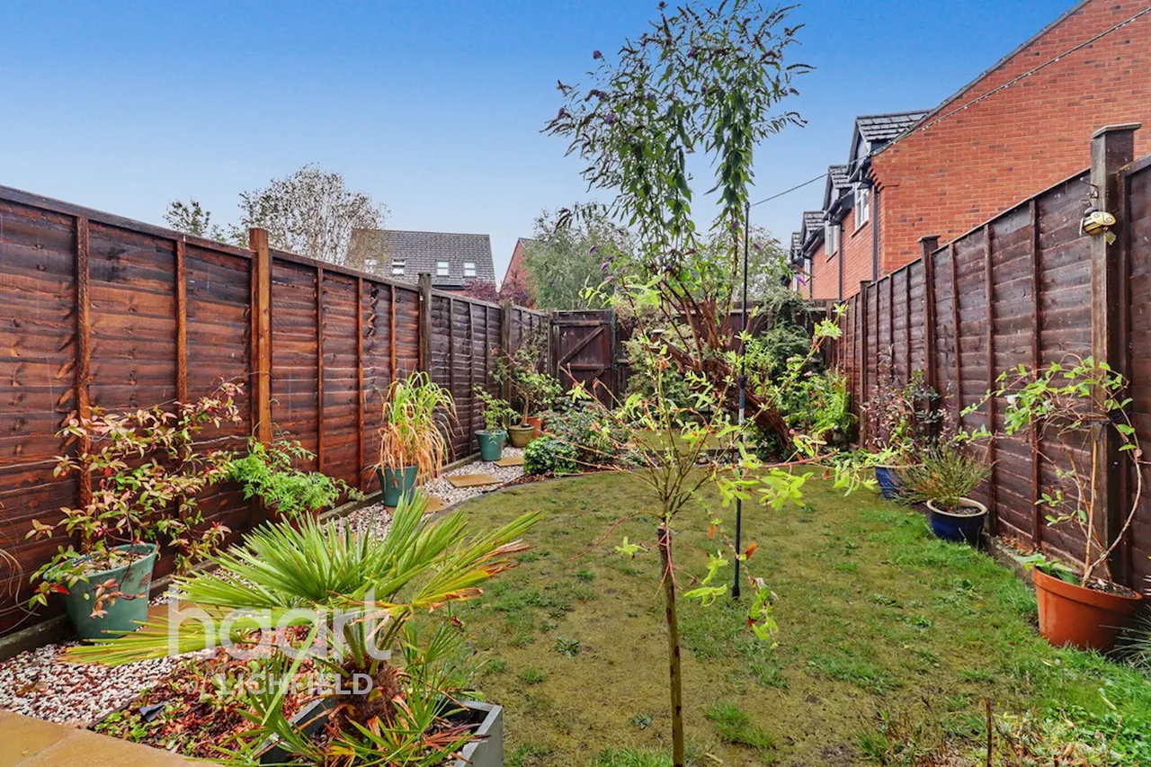 Hardy Place, Lichfield, WS14, photo 30