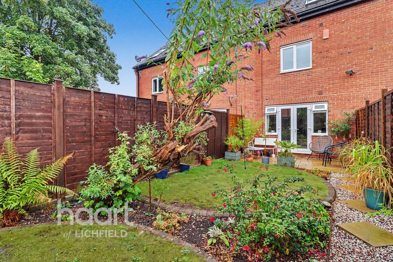 Hardy Place, Lichfield, WS14, photo 31
