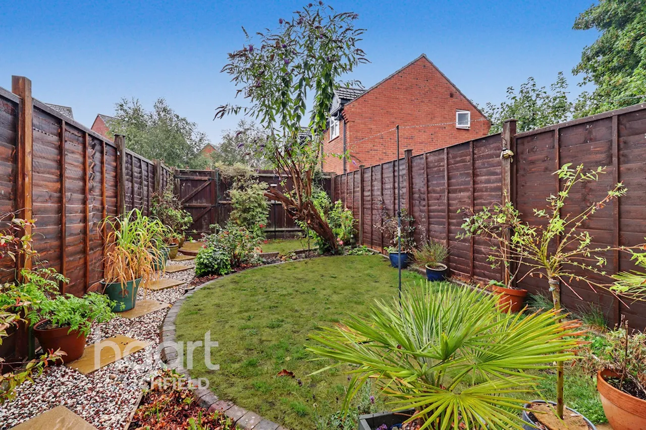 Hardy Place, Lichfield, WS14, photo 29