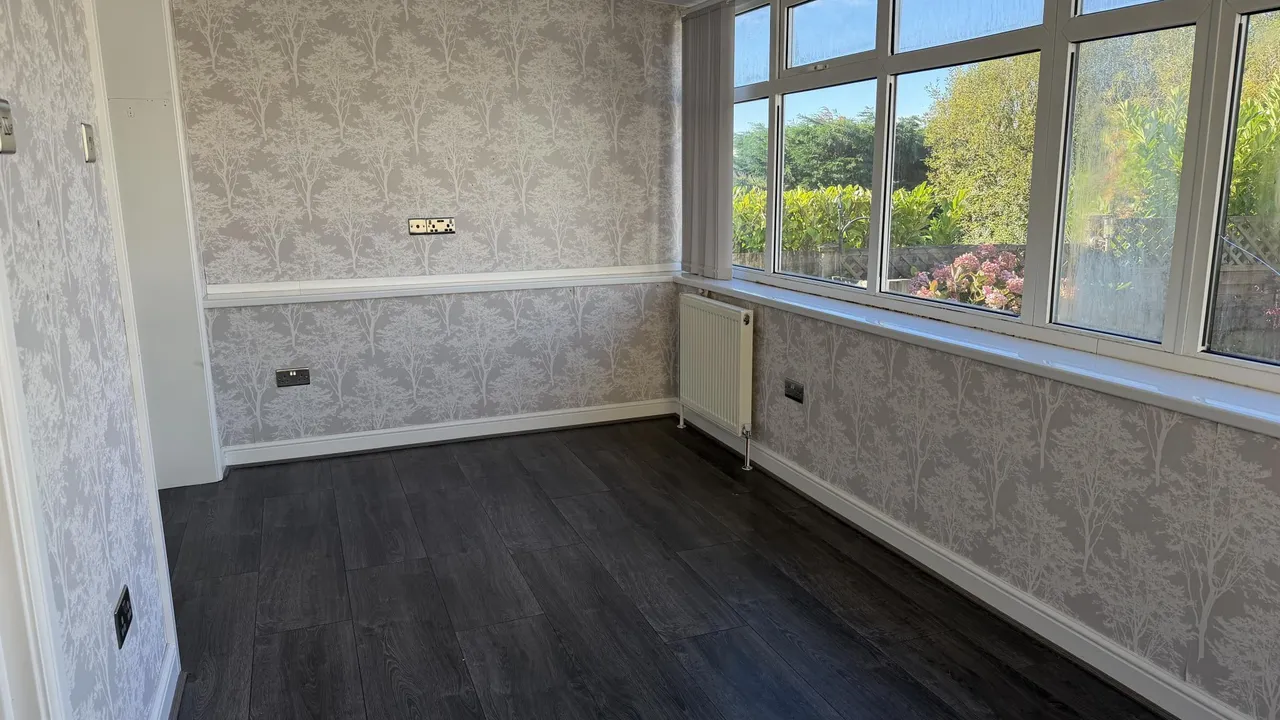 Moor Close Road, Bradford, BD13, photo 26